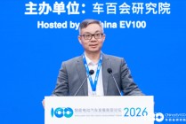 黑芝麻智能单记章：VLA+世界模型，或许会超越人类的驾驶能力