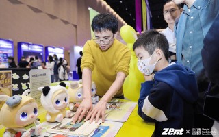 早教机推荐：要AI陪伴，更要实用主义！奇多多在WTCC树立“实用派”学伴标杆