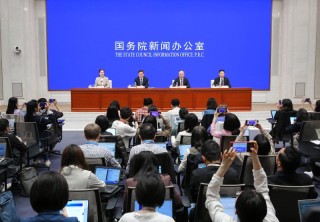 国新办举行新闻发布会 介绍“一揽子金融政策支持稳市场稳预期”有关情况