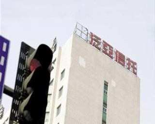 如何在泛财经方面解决相关问题？解决思路是什么？