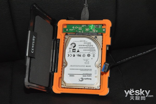 遥控器电池如何正确安装？安装电池时需要注意哪些问题？  第1张