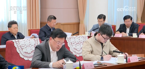 李强总理主持召开经济形势专家和企业家座谈会，参会发言的都有谁？  第4张