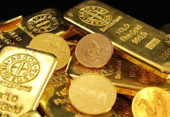 一周外盘头条|特朗普：鲍威尔“越早走人越好” 金价再创新高 4000美元可期？ 黄仁勋：中国市场至关重要  第5张