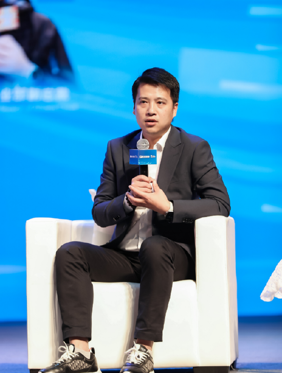 阿里云郑园：技术工具是企业数字化转型的必要条件  第1张