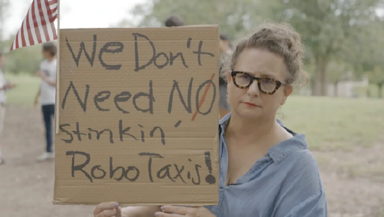 特斯拉在得州奥斯汀遭遇抗议活动：反对马斯克Robotaxi计划  第1张