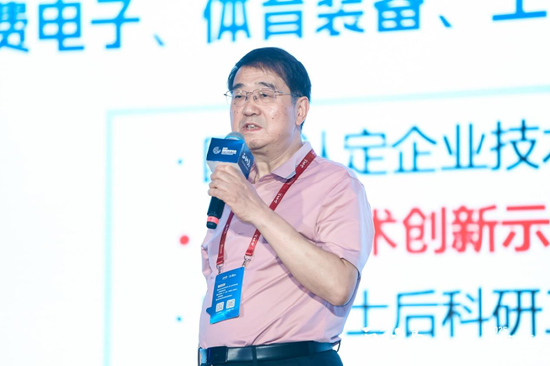 宁高宁、宋志平、刘庆峰等千余位正和岛企业家齐聚合肥 共探“AI+出海”增长新动能  第12张