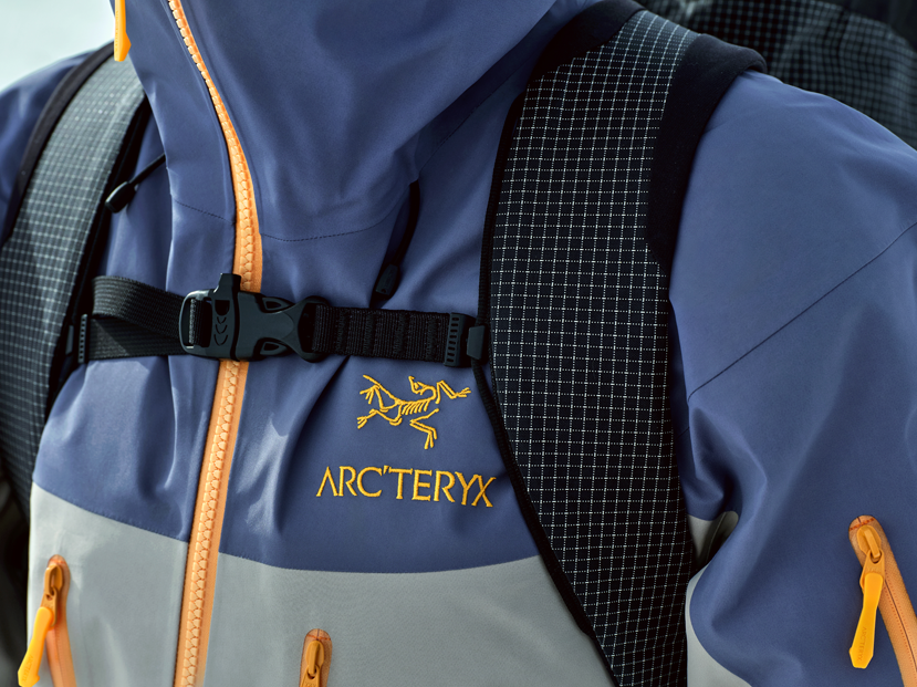 索康尼：被特步耽误的“始祖鸟”？  第5张