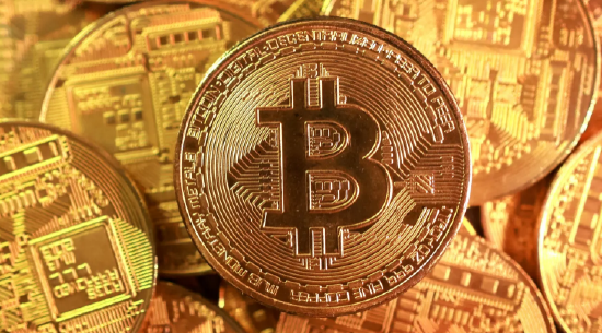 11月5日外盘头条：美国政府停摆追平纪录 IBM裁员数千人 比特币跌破10万美元 苹果拟推出低价笔记本电脑  第5张