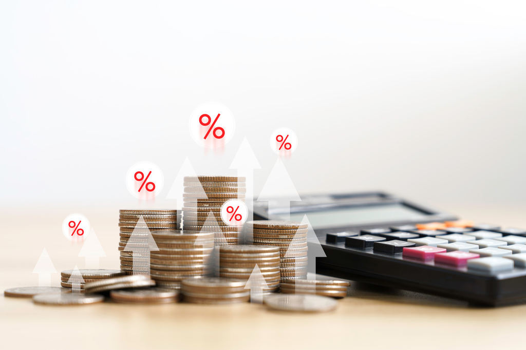 基金定投适合每月投多少钱？  第1张