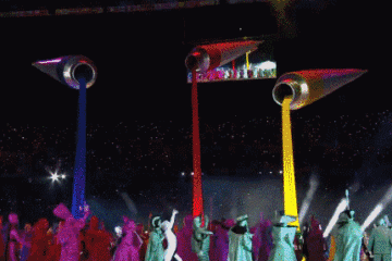 米兰冬奥会开幕，中国代表团亮相，谷爱凌再出征！郎朗时隔18年再登奥运开幕式舞台，奏响《奥林匹克颂》  第3张