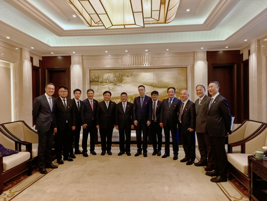 视频 | 默茨访华杭州行：强脑科技韩璧丞亮相中德企业交流活动  第2张