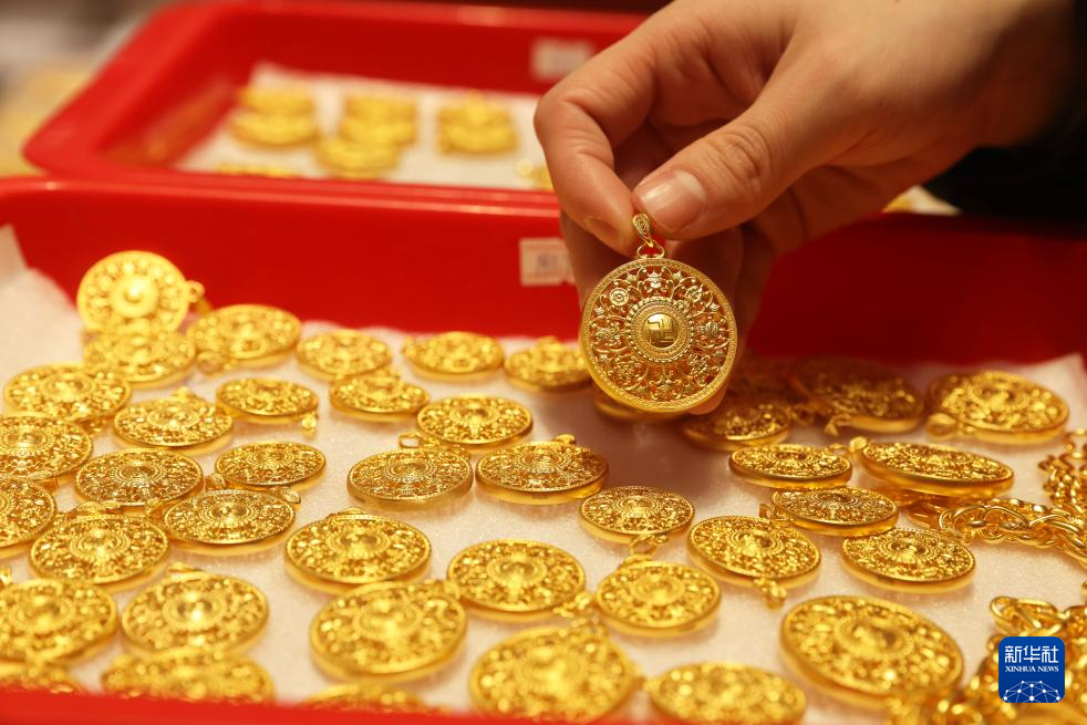 顾嘉时 | 乱世黄金也会跌:这轮金价震荡给普通人的提醒 第3张 顾嘉时 | 乱世黄金也会跌:这轮金价震荡给普通人的提醒 第3张